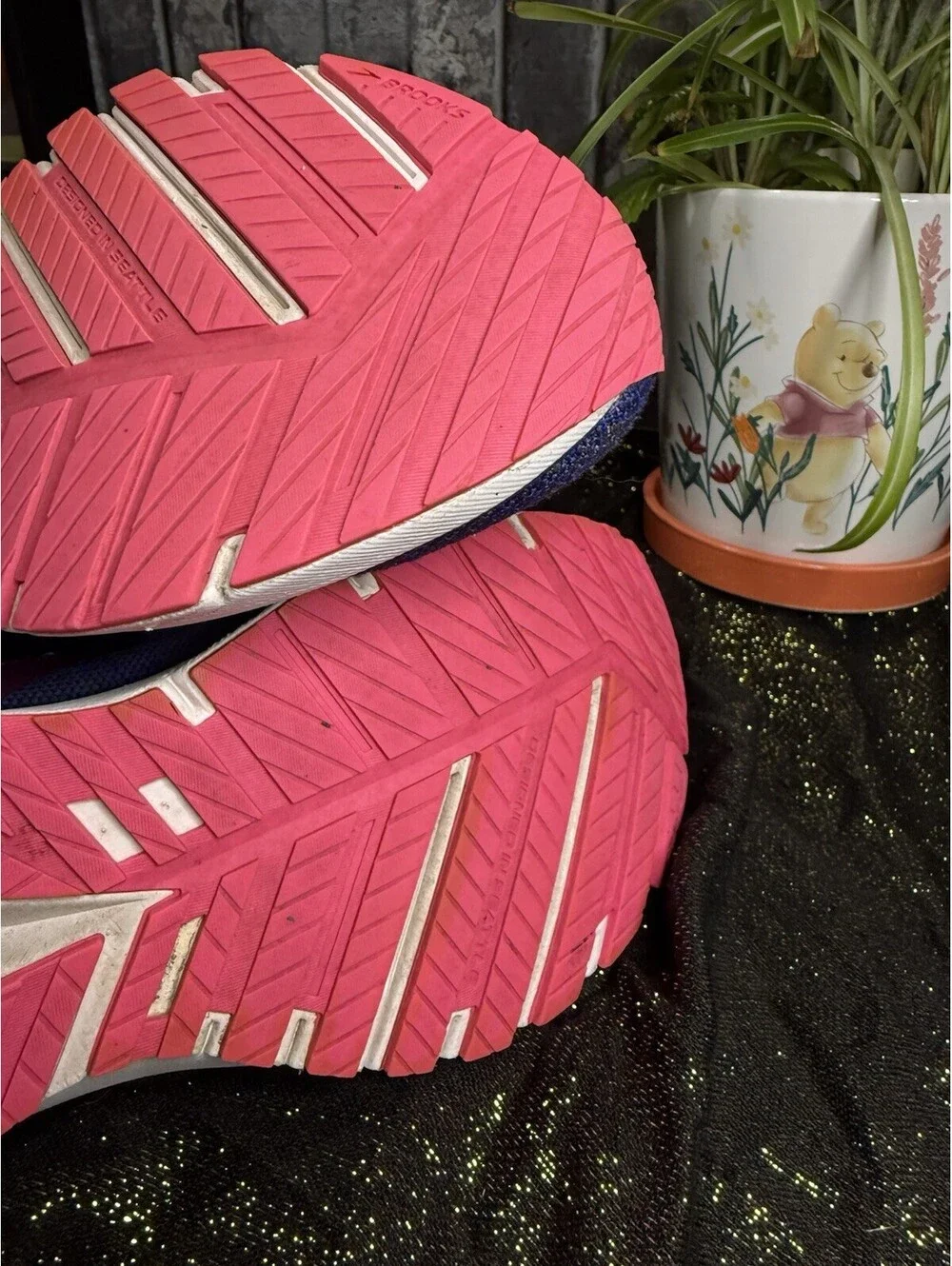 Brooks Revel 4 Blue/Pink Low Top Lace-Up Men's Running Sneaker Rubber Outsole